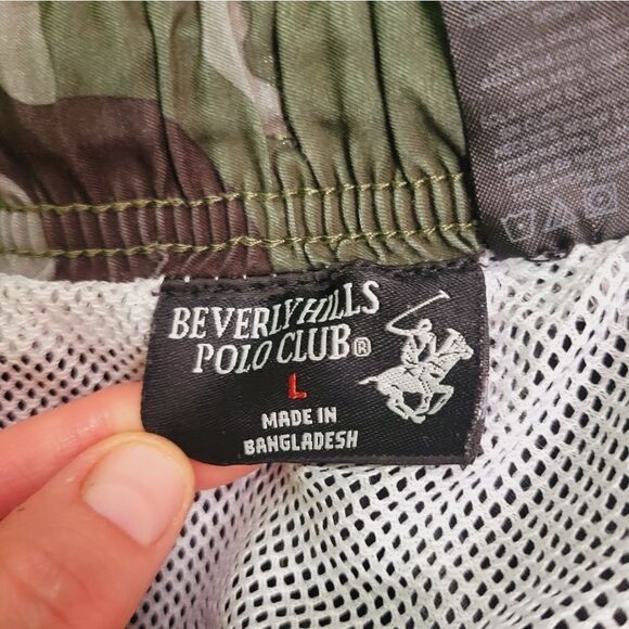 Bundle of 2 men's cargo swim trunks - Picture 16 of 16